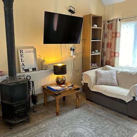 Padoro Lodge Kildare Extérieur photo